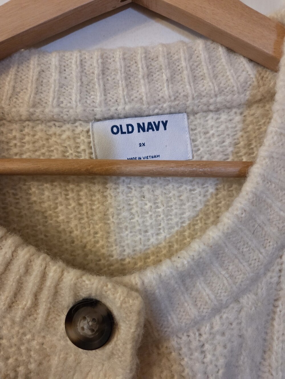 Chunky Cardigan - Picture 2 of 4